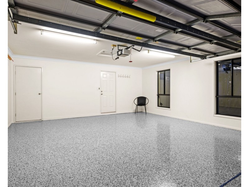 76 Kirra Place, Carindale QLD 4152