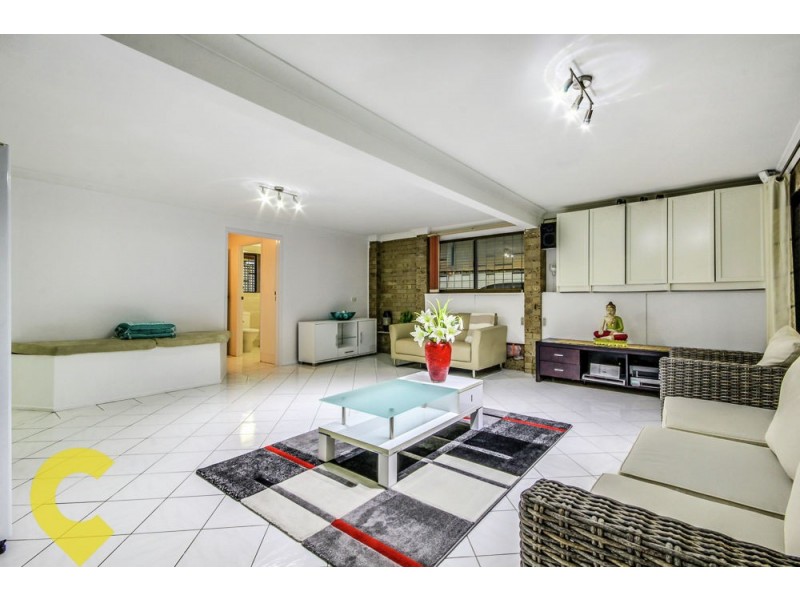 46 Greenland Street, Wishart QLD 4122