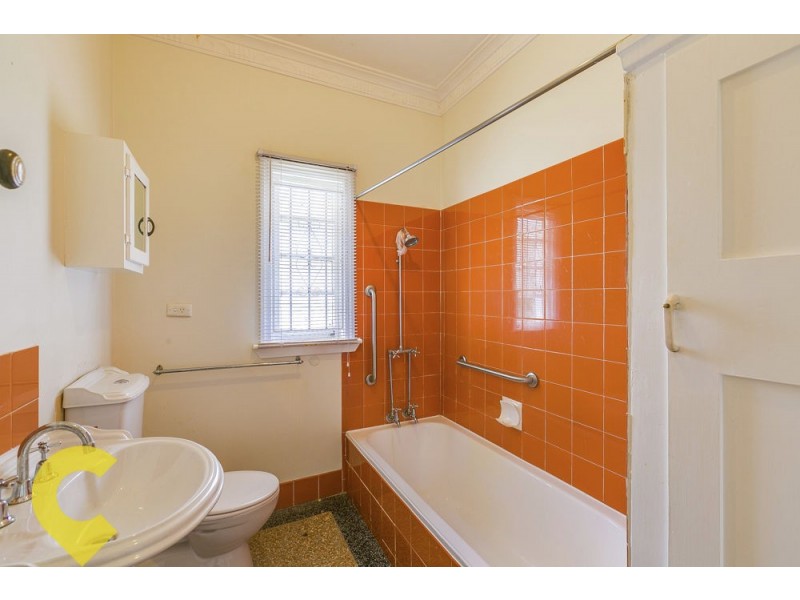 21 Noble Street, Camp Hill QLD 4152