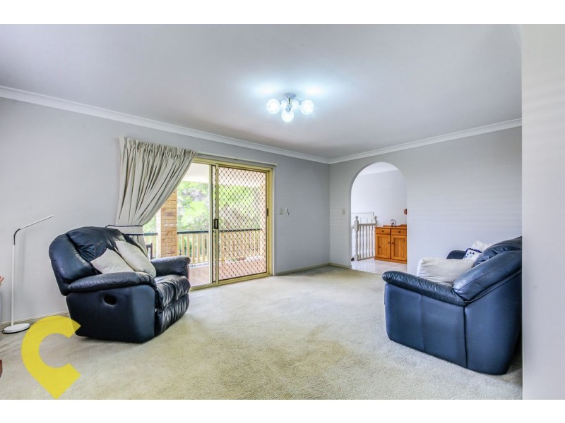 34 Mindona Street, Wishart QLD 4122