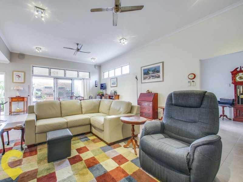 3a Benson Street, Scarborough QLD 4020