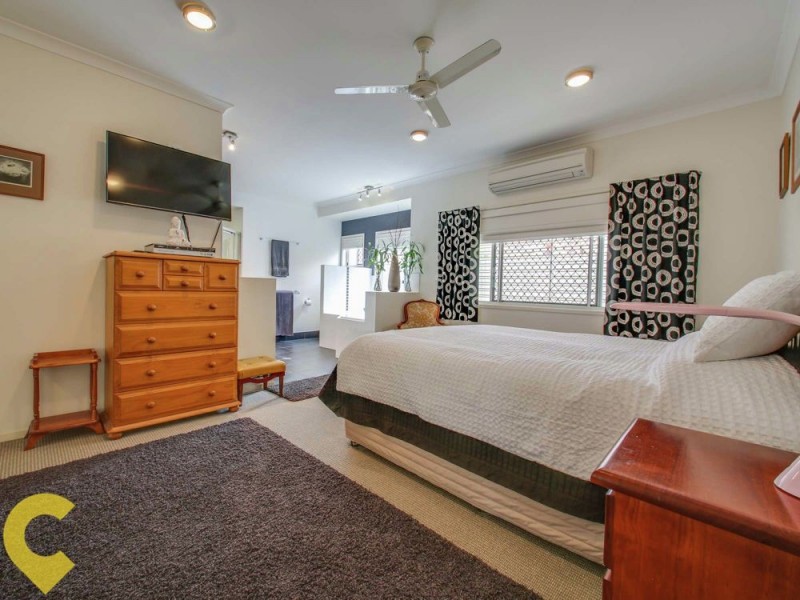 3a Benson Street, Scarborough QLD 4020