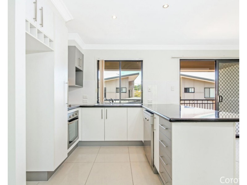 4/32 Earl Street, Greenslopes QLD 4120