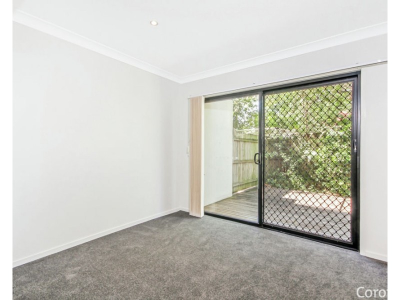 4/32 Earl Street, Greenslopes QLD 4120