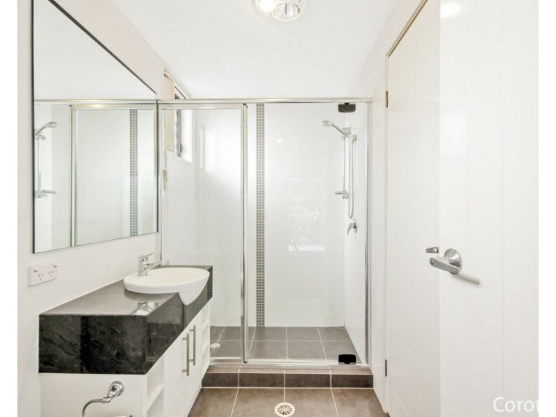 4/32 Earl Street, Greenslopes QLD 4120