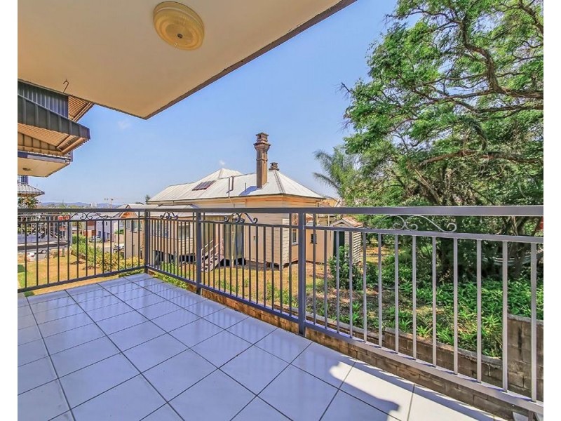 6/12 Rialto Street, Coorparoo QLD 4151