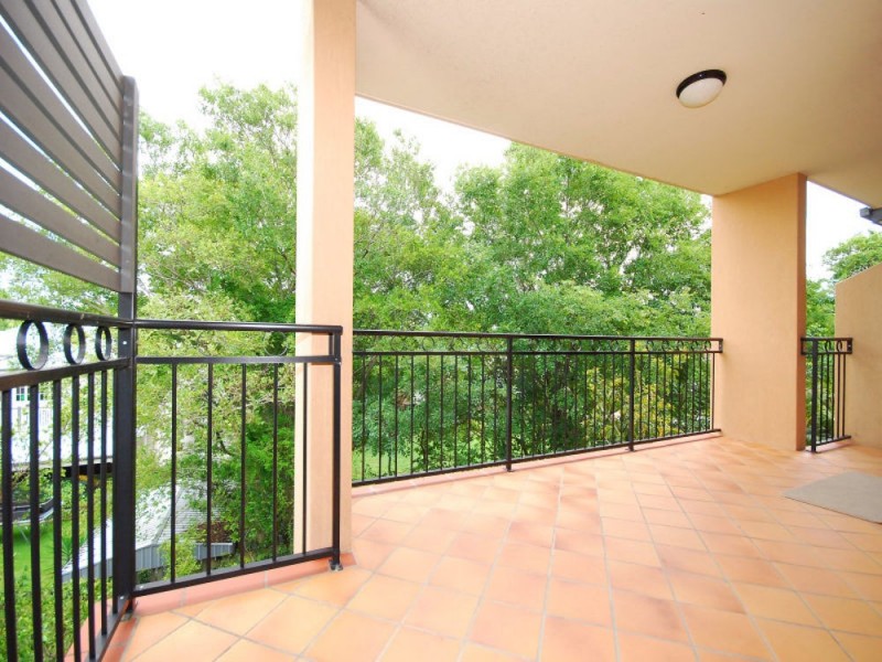 10/190 Wellington Road, East Brisbane QLD 4169