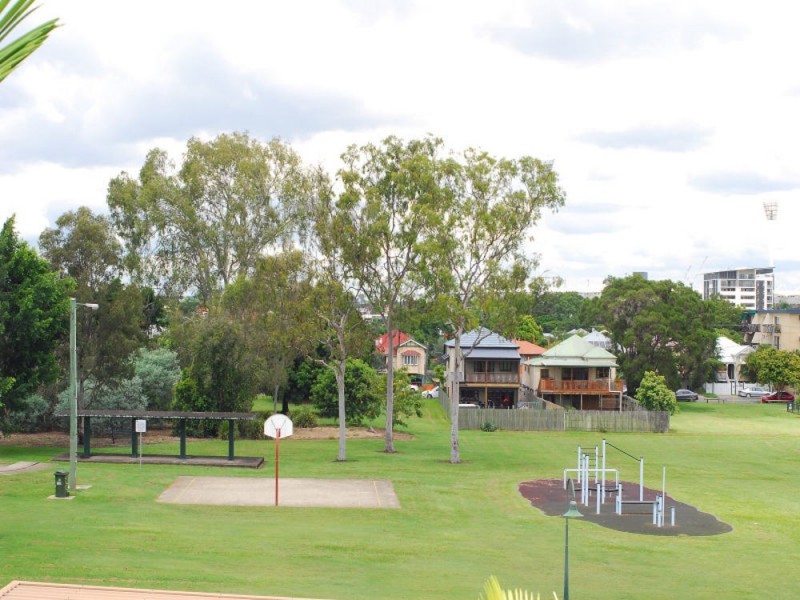 10/190 Wellington Road, East Brisbane QLD 4169