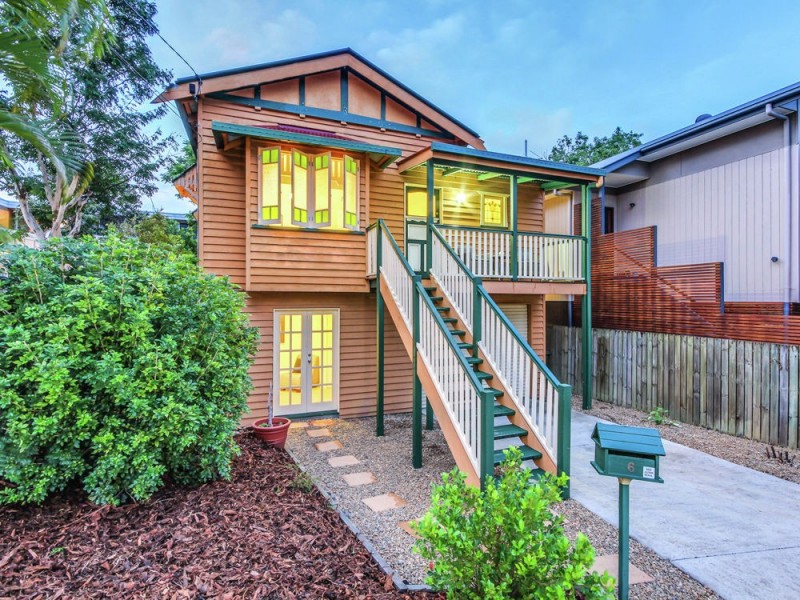 6 York Street, Coorparoo QLD 4151