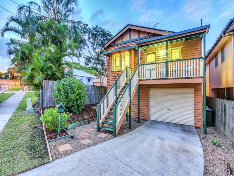 6 York Street, Coorparoo QLD 4151