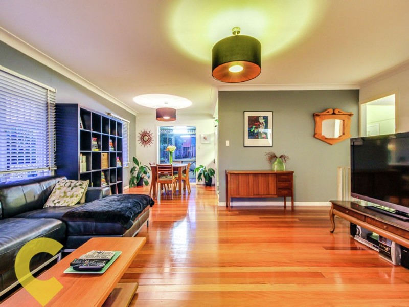 330 Newnham Road, Upper Mount Gravatt QLD 4122