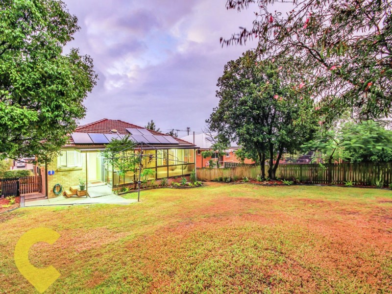330 Newnham Road, Upper Mount Gravatt QLD 4122