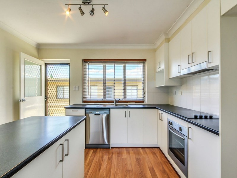 8/170 Old Cleveland Road, Coorparoo QLD 4151