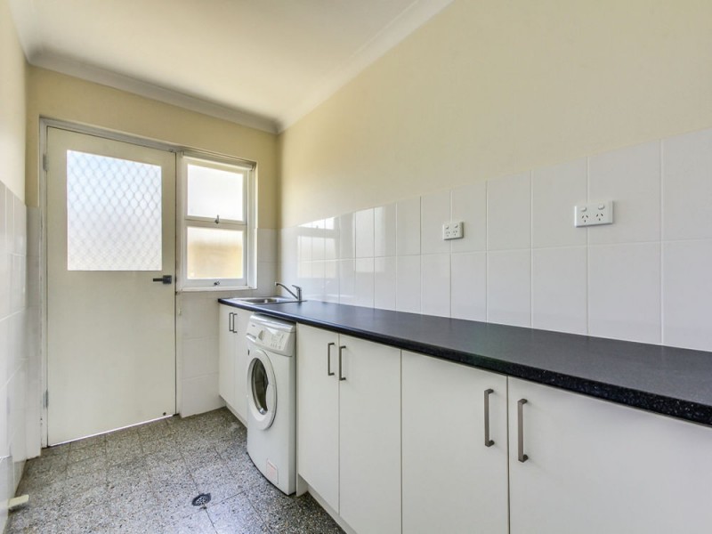 8/170 Old Cleveland Road, Coorparoo QLD 4151