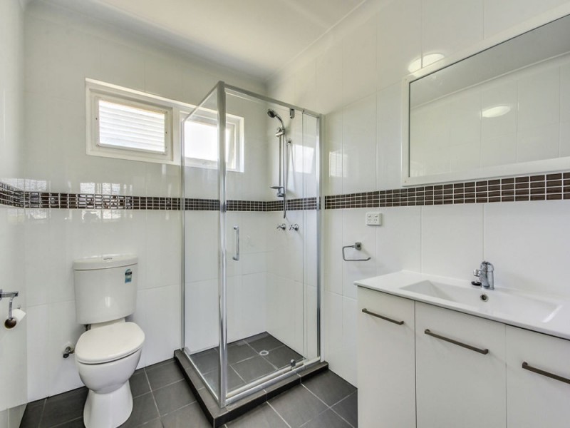 8/170 Old Cleveland Road, Coorparoo QLD 4151