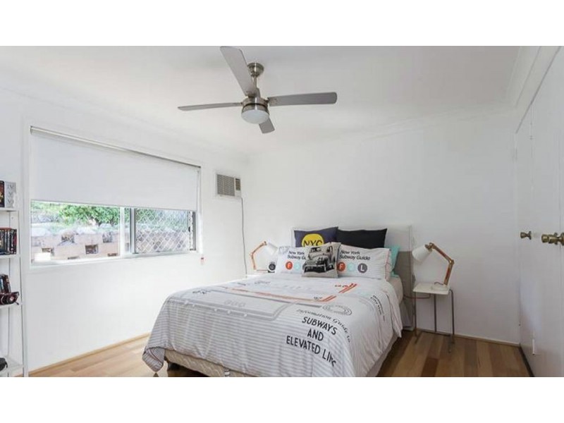 27 Picasso Street, Carina QLD 4152