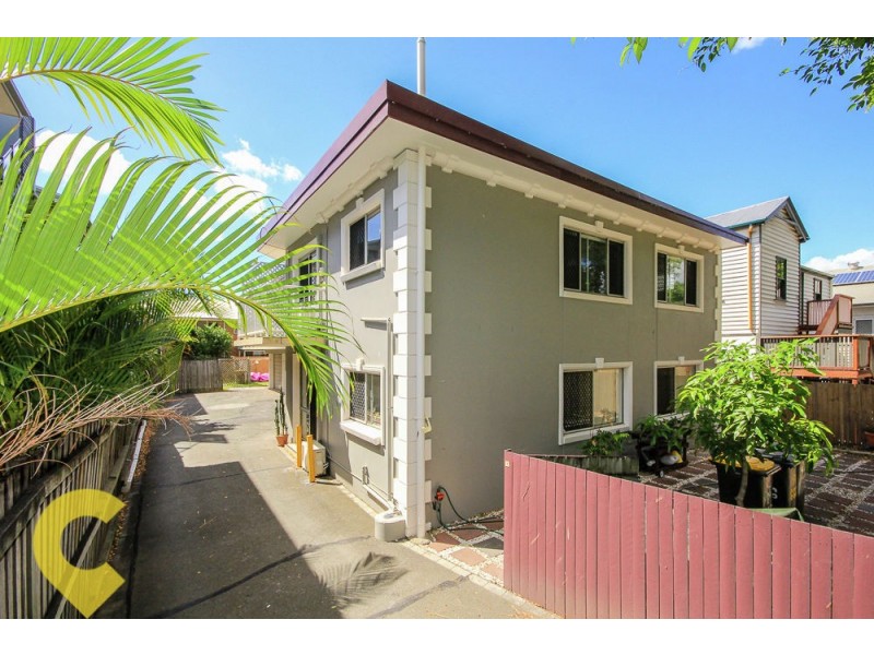 2/666 Kingsford Smith Drive, Hamilton QLD 4007