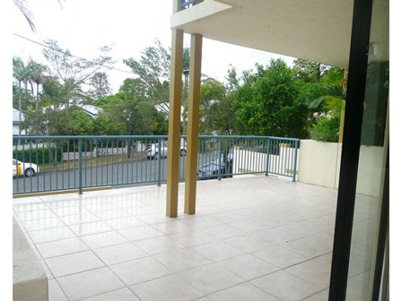 4/12 Longlands Street, East Brisbane QLD 4169