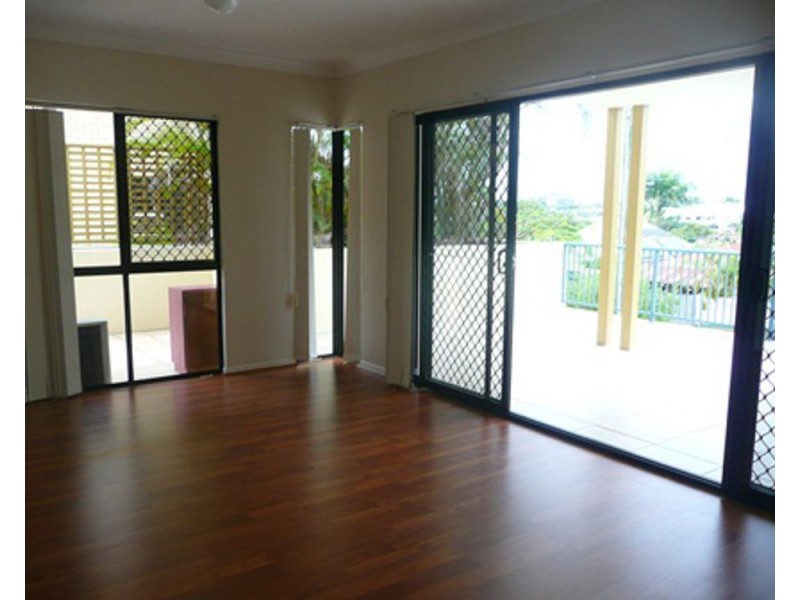 4/12 Longlands Street, East Brisbane QLD 4169