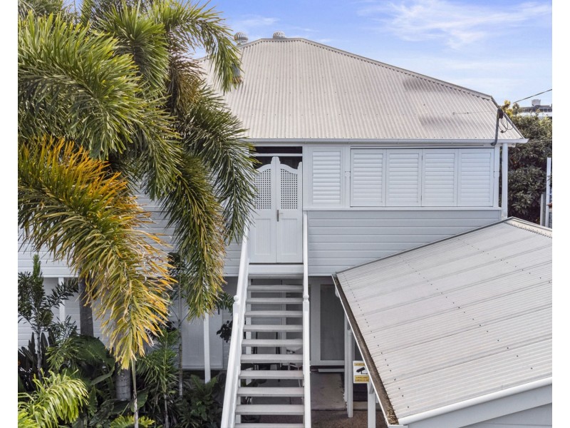 12 Latrobe Street, East Brisbane QLD 4169