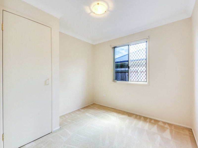 31 Macadamia Street, Wynnum West QLD 4178