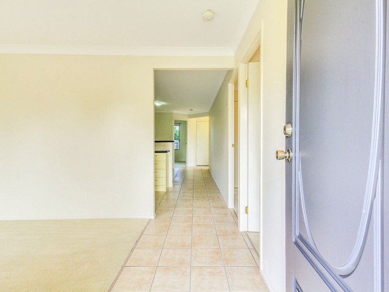 31 Macadamia Street, Wynnum West QLD 4178