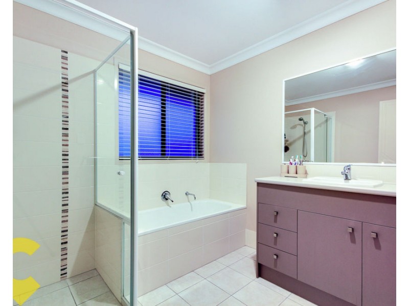 18 Health Place, Murarrie QLD 4172