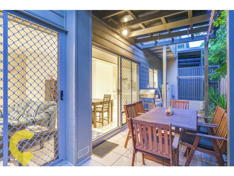 4/12 Ormuz Street, Carina Heights QLD 4152