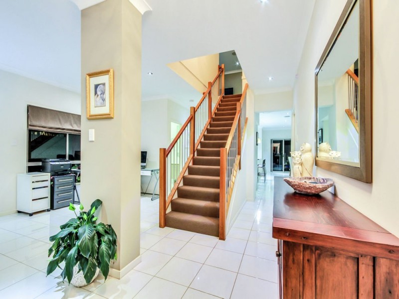 335 Wishart Road, Wishart QLD 4122