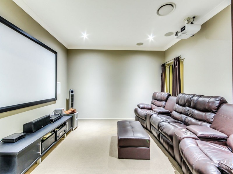 335 Wishart Road, Wishart QLD 4122