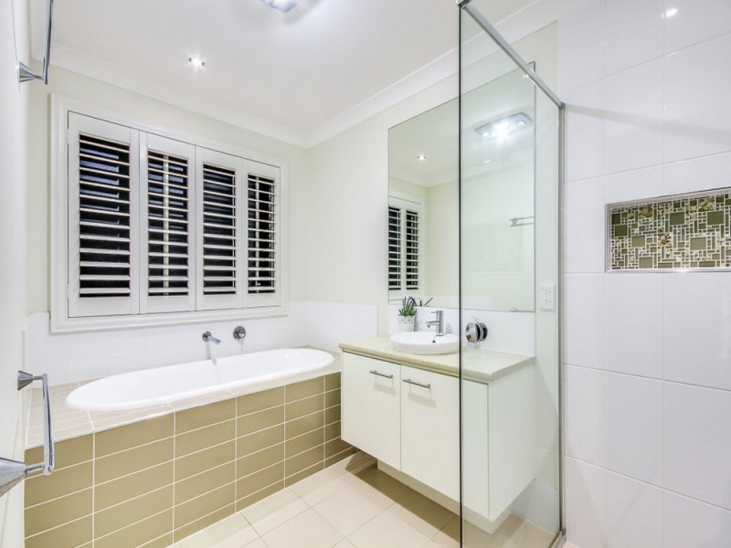 335 Wishart Road, Wishart QLD 4122