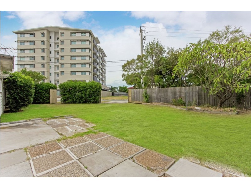 9 Lane Street, Clontarf QLD 4019