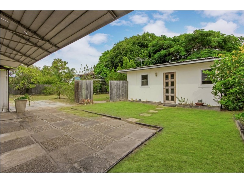 9 Lane Street, Clontarf QLD 4019