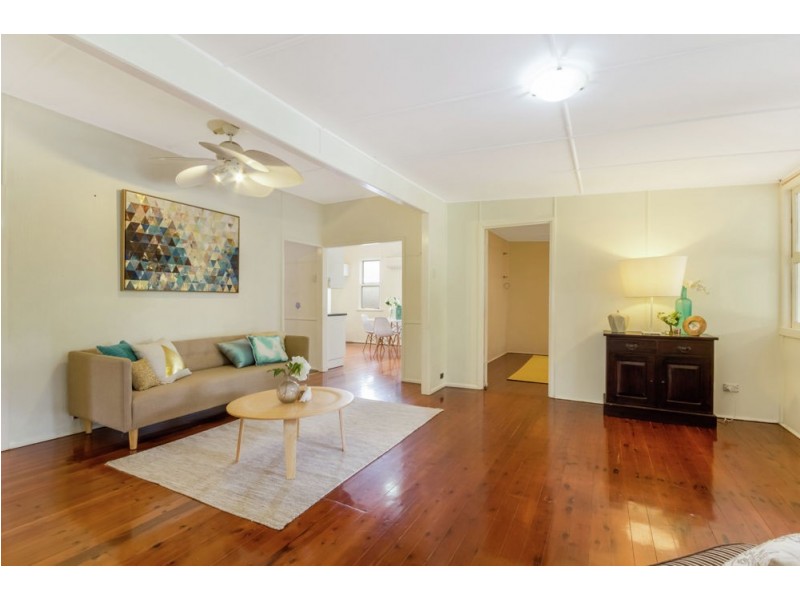 9 Lane Street, Clontarf QLD 4019