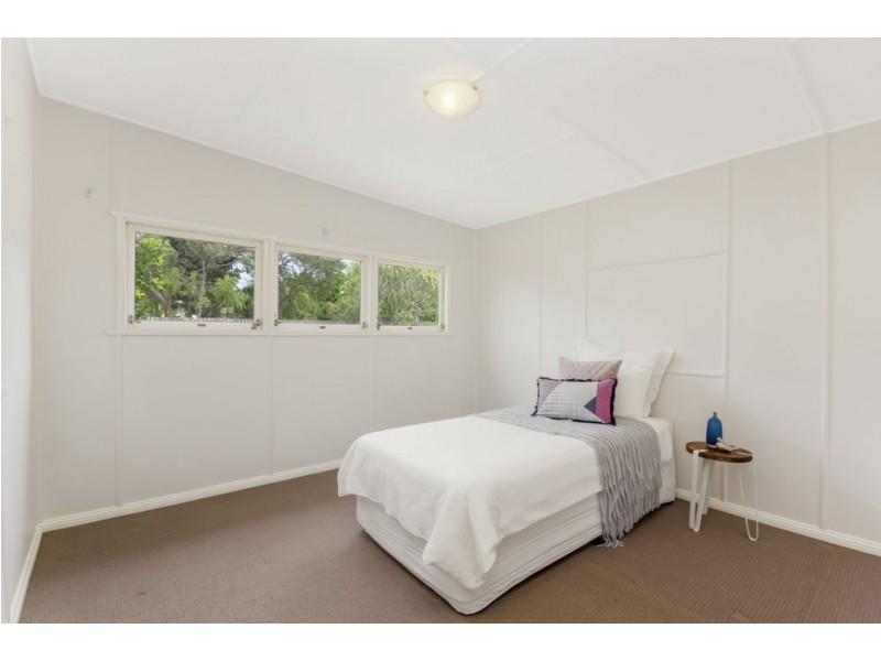 9 Lane Street, Clontarf QLD 4019