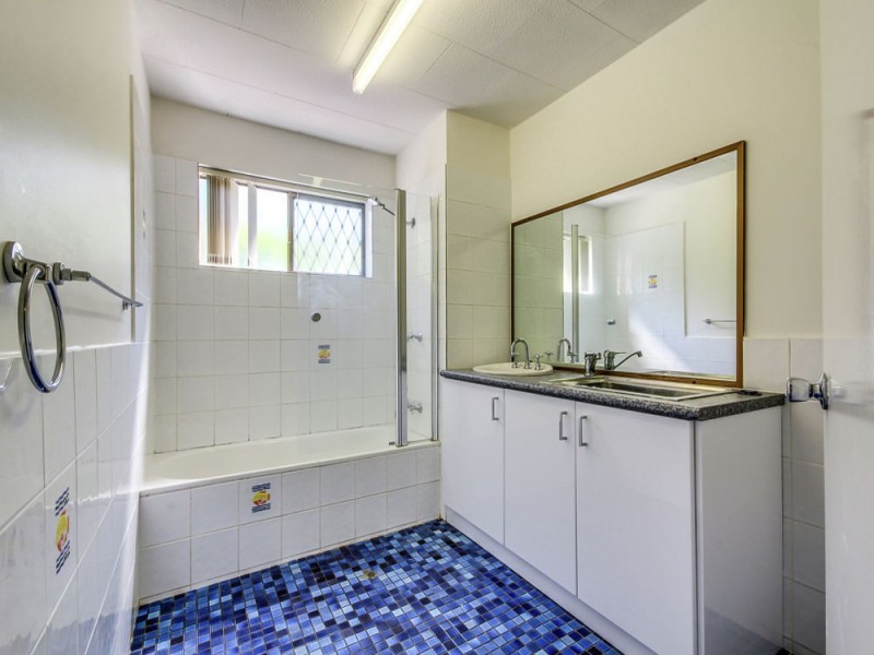 2/134 Station Road, Indooroopilly QLD 4068