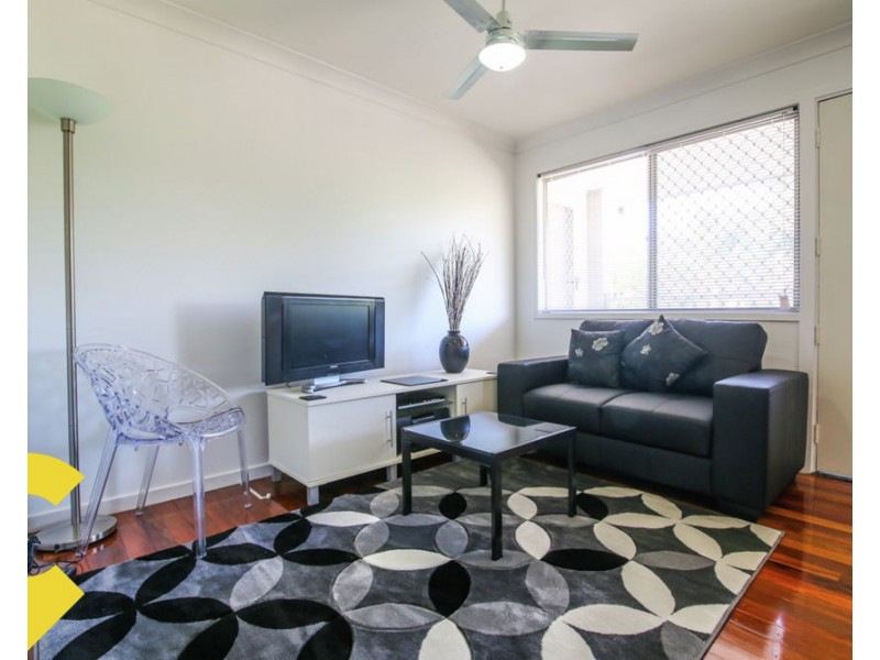 4/18 Walter Avenue, East Brisbane QLD 4169