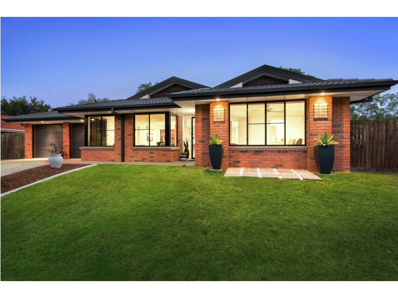 3 Lilly Lane, Birkdale QLD 4159