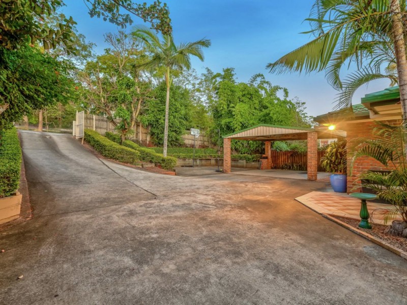 375 Belmont Road, Belmont QLD 4153