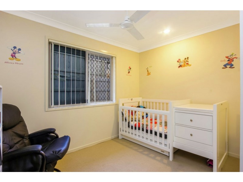 8 Violet Avenue, Springfield Lakes QLD 4300