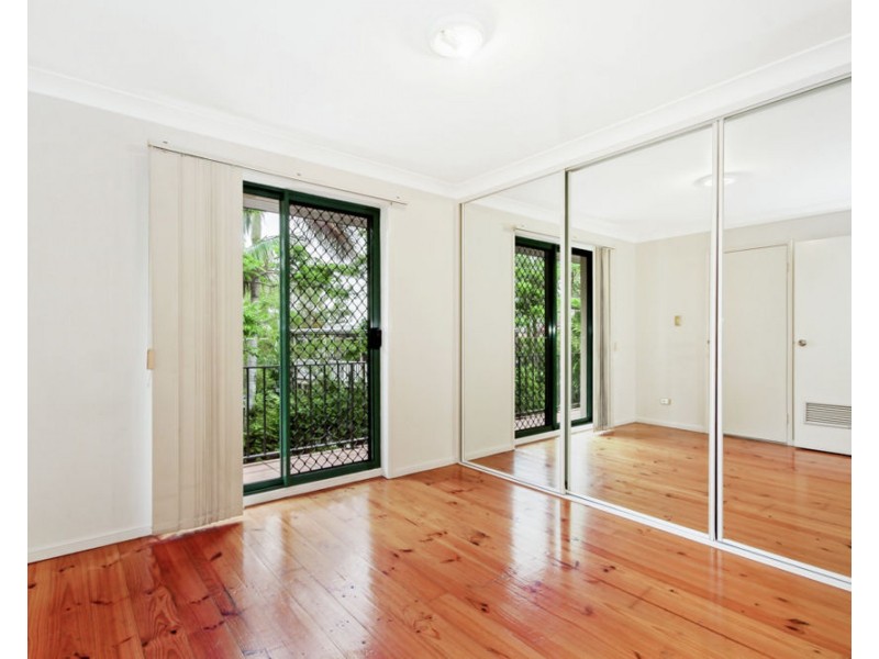 2/12 Rosina Street, Kangaroo Point QLD 4169