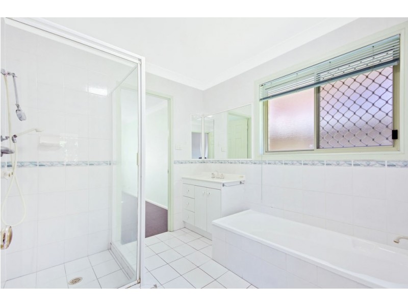 63 Akala Street, Camp Hill QLD 4152