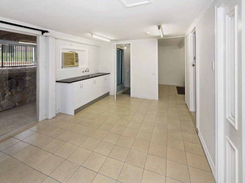 67 Greenmeadow Road, Mansfield QLD 4122