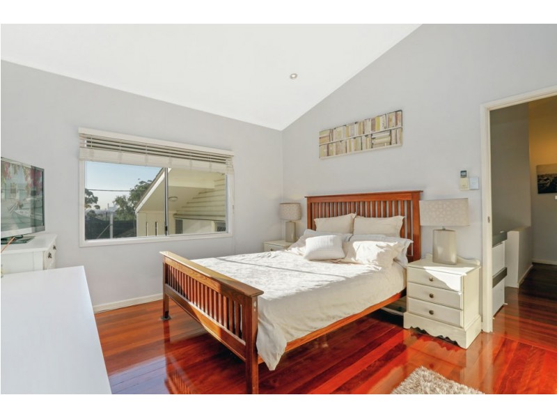 166 Bapaume Road, Holland Park West QLD 4121