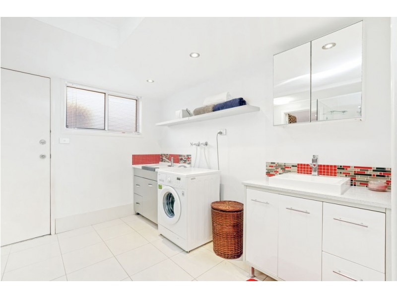 166 Bapaume Road, Holland Park West QLD 4121