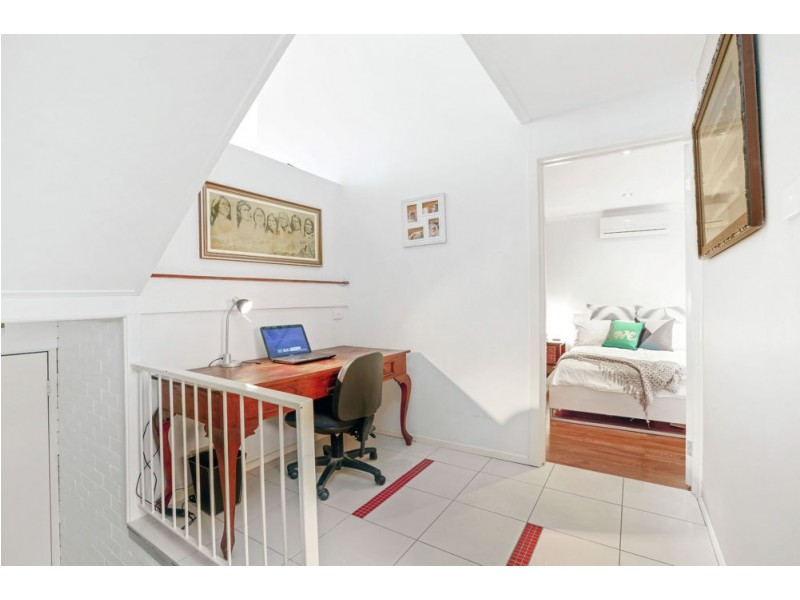 166 Bapaume Road, Holland Park West QLD 4121