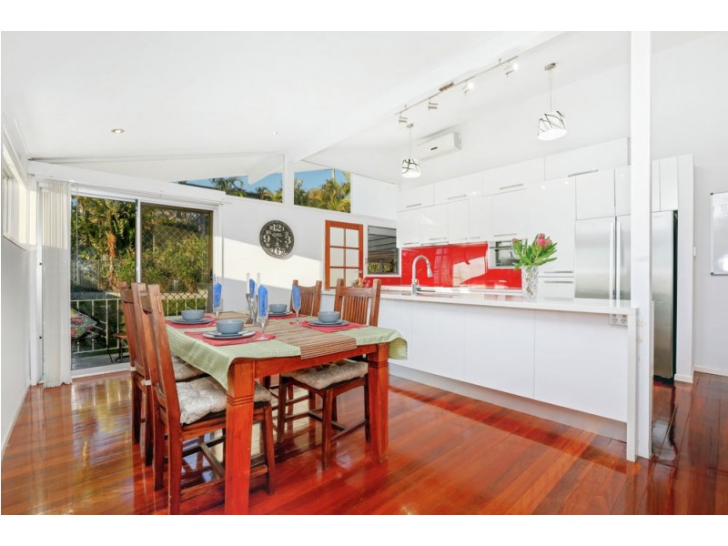 166 Bapaume Road, Holland Park West QLD 4121