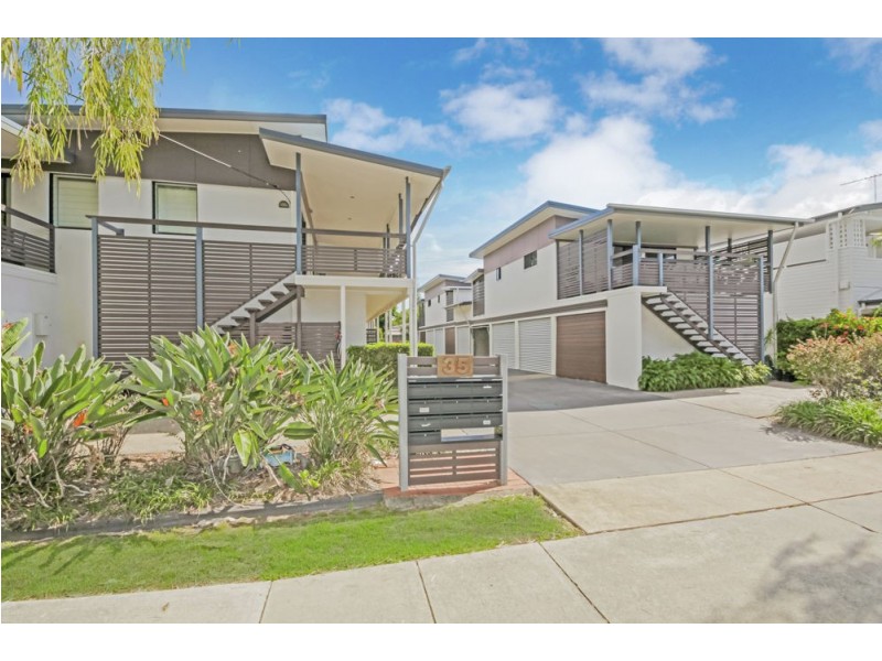 2/35 Jamieson Street, Bulimba QLD 4171