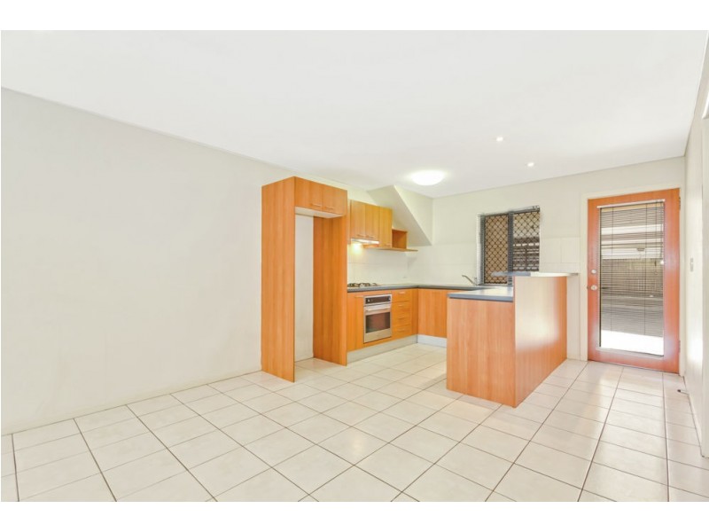 2/35 Jamieson Street, Bulimba QLD 4171
