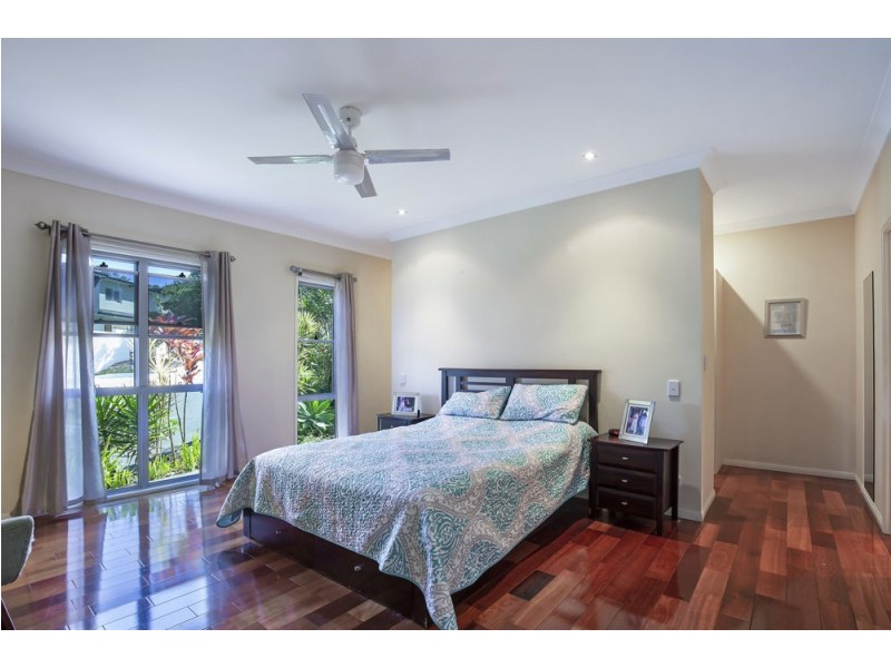 1 Stonehawke Place, The Gap QLD 4061